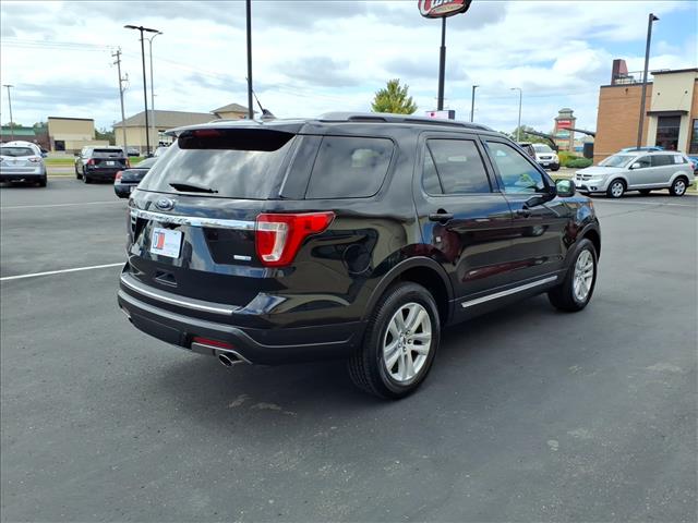 2018 Ford Explorer XLT:R8456C