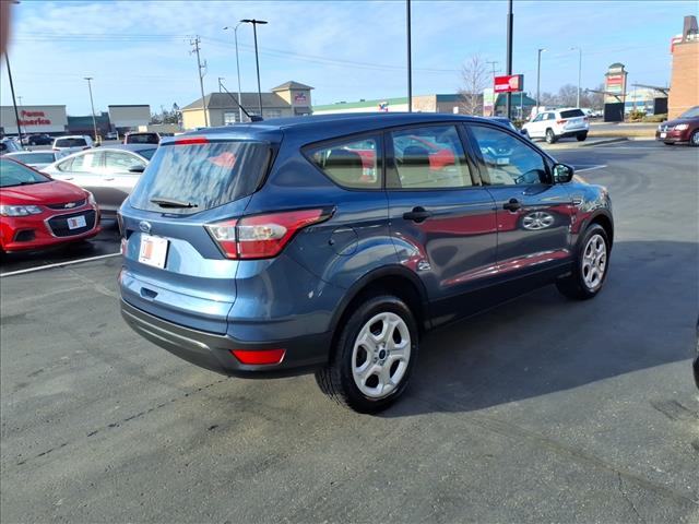 2018 Ford Escape S:R8179M