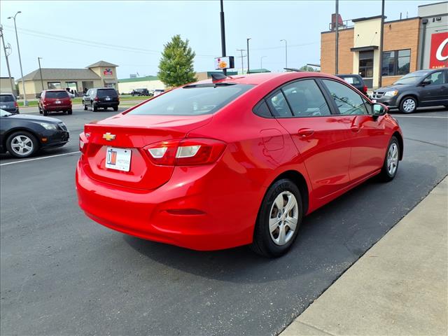 2016 Chevrolet Cruze LS Auto:R8440M