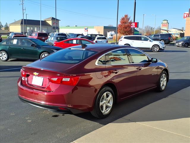 2016 Chevrolet Malibu LS:R8513M