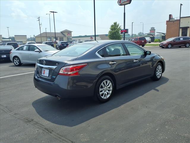 2013 Nissan Altima 2.5 S:R8426M