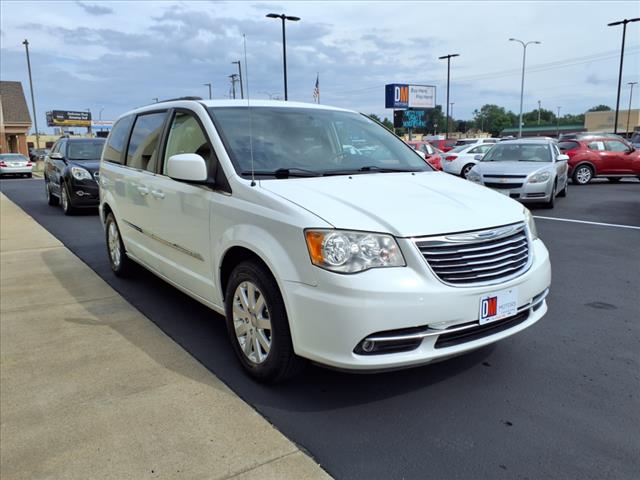 2014 Chrysler Town and Country Touring