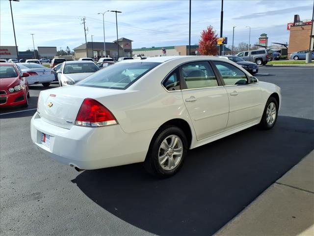 2016 Chevrolet Impala Limited LS Fleet:R8152M