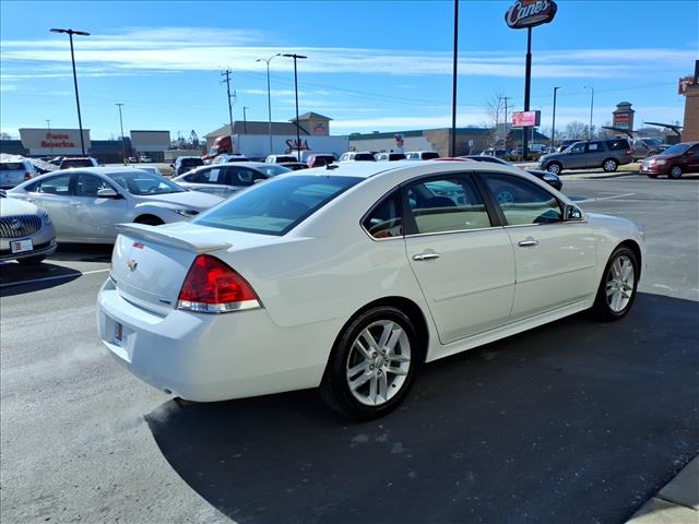 2012 Chevrolet Impala LTZ:R8213M