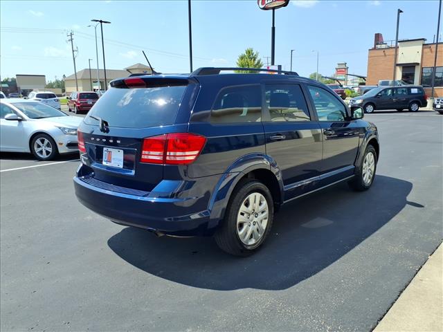 2018 Dodge Journey SE:R8449M
