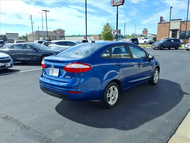 2018 Ford Fiesta SE:R8483C