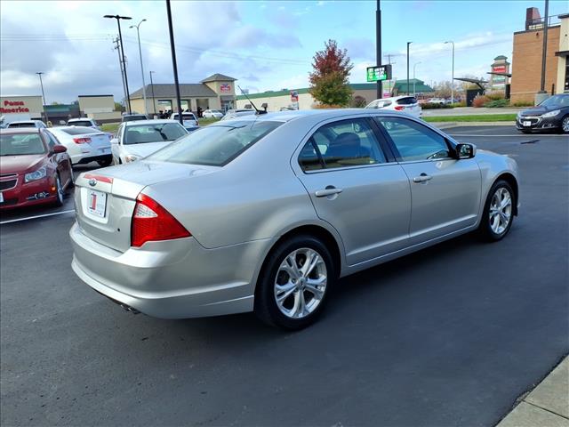 2012 Ford Fusion SE:R8138C