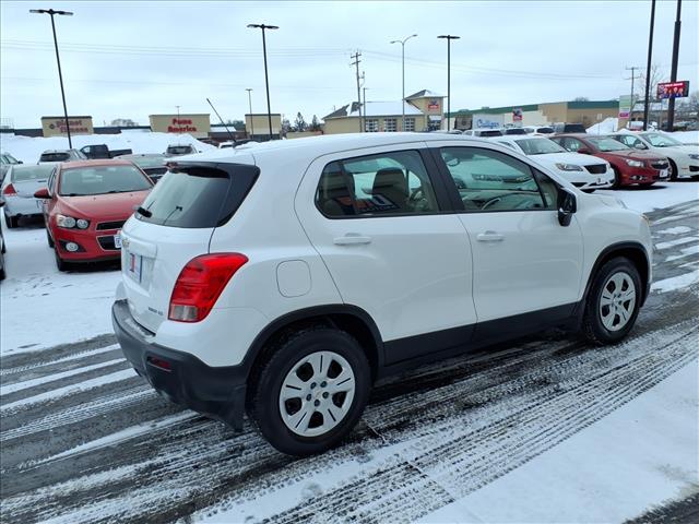 2016 Chevrolet Trax LS:R8239C