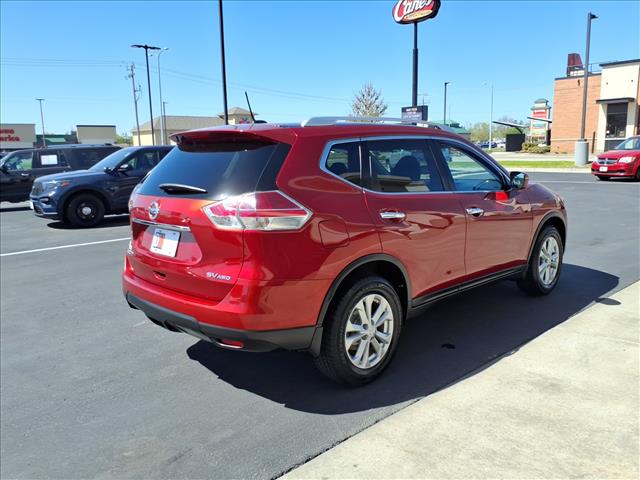 2016 Nissan Rogue SV:R8333C