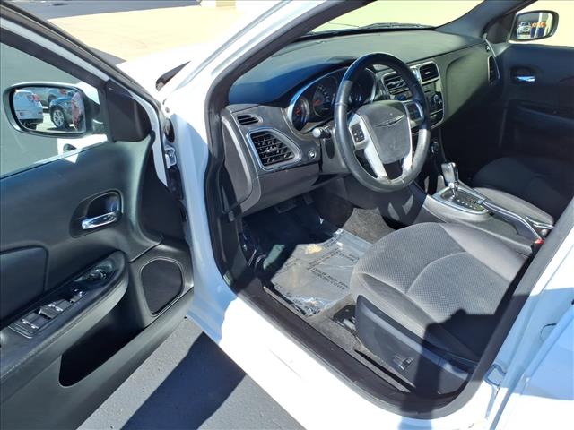 2014 Chrysler 200 Touring