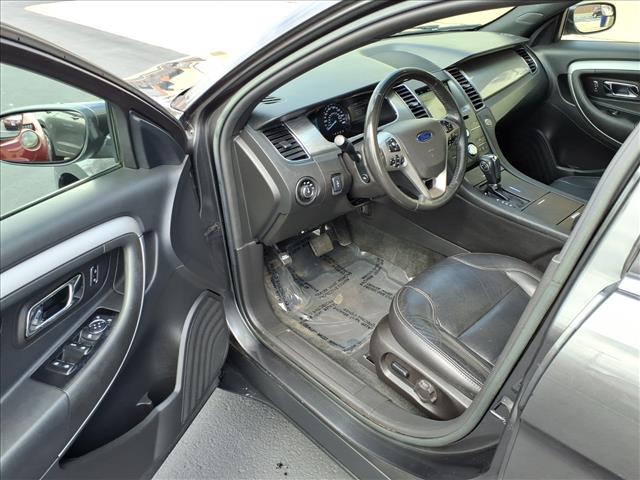 2016 Ford Taurus SEL