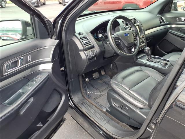 2018 Ford Explorer XLT:R8456C