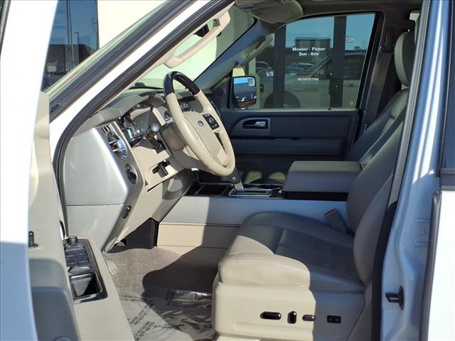 2012 Ford Expedition Limited:R8472C