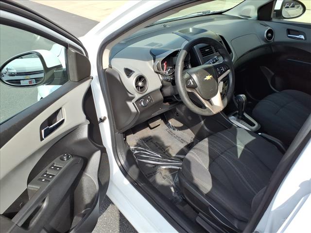 2013 Chevrolet Sonic LT Auto:R8238MA