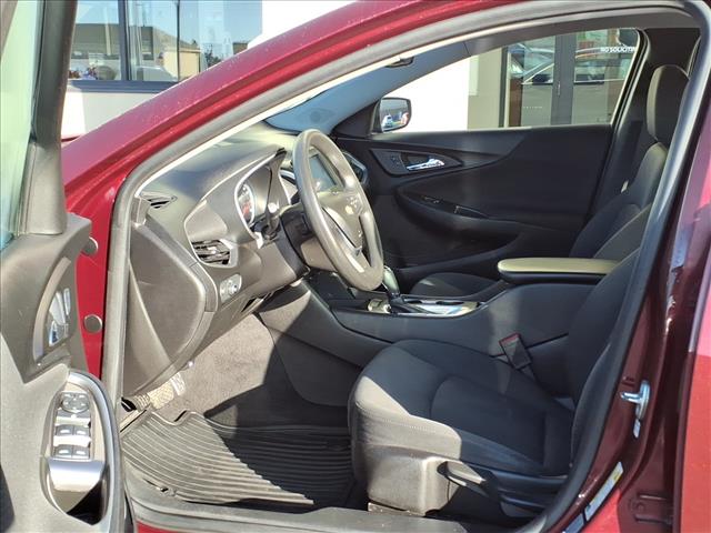 2016 Chevrolet Malibu LS:R8513M