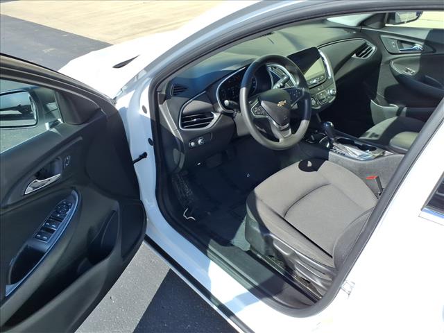 2019 Chevrolet Malibu LS:R8493C