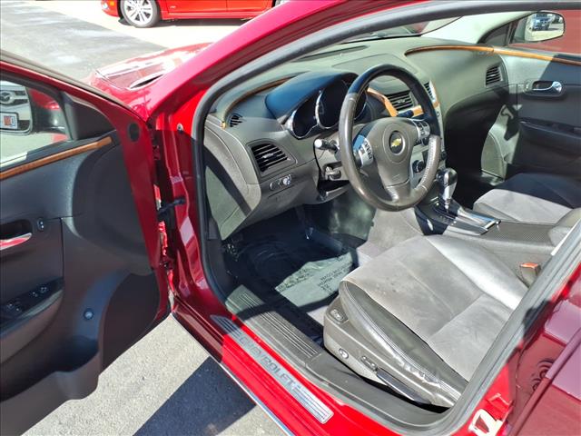 2012 Chevrolet Malibu LT:R8270C