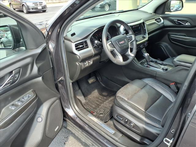 2017 GMC Acadia SLT-1:R8394C