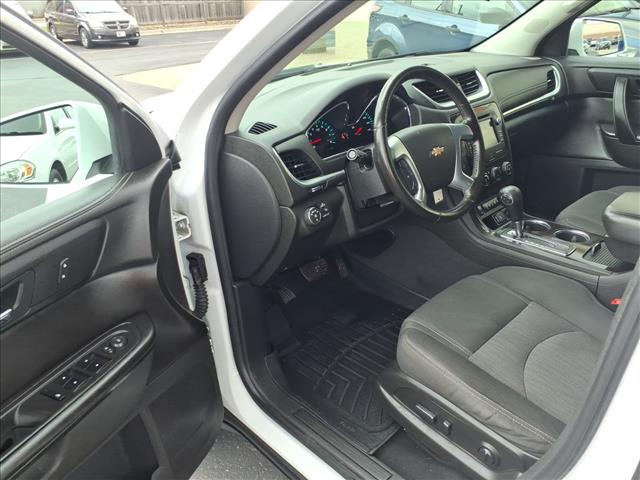 2017 Chevrolet Traverse LT:R8401C