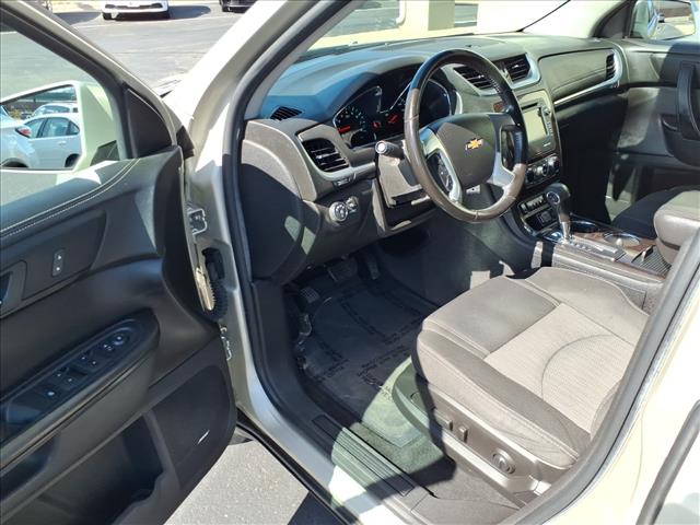 2017 Chevrolet Traverse LT:R8465C