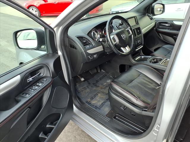 2018 Dodge Grand Caravan GT:R8263C