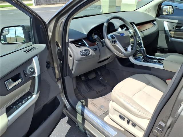 2014 Ford Edge Limited:R8428M