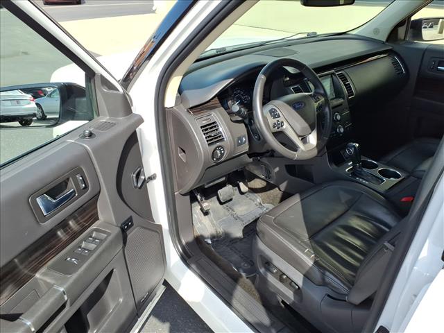 2016 Ford Flex SEL:R8305C