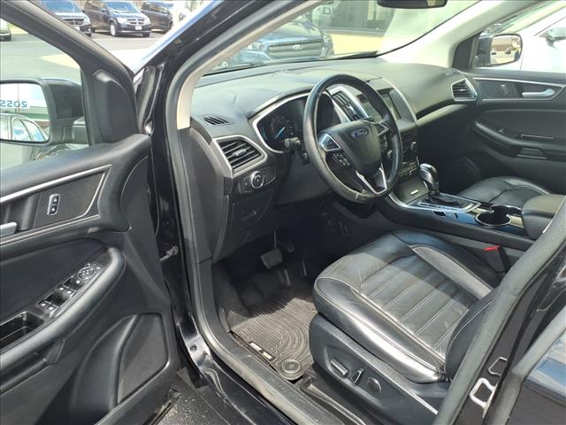 2016 Ford Edge SEL:R8382M