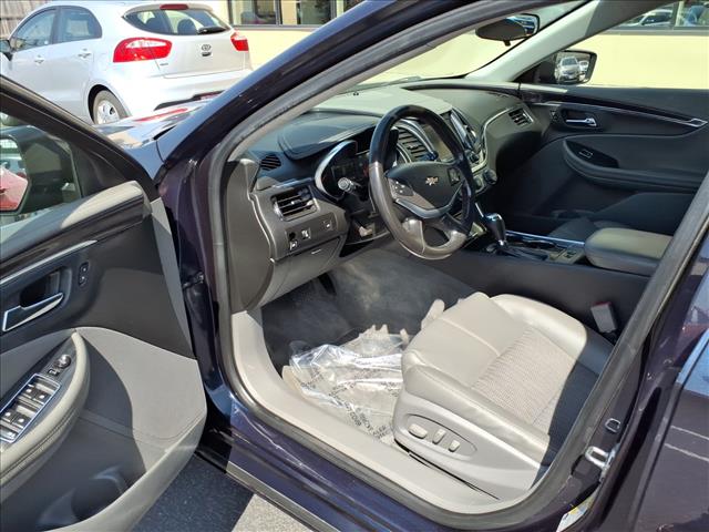 2016 Chevrolet Impala LT:R8332C