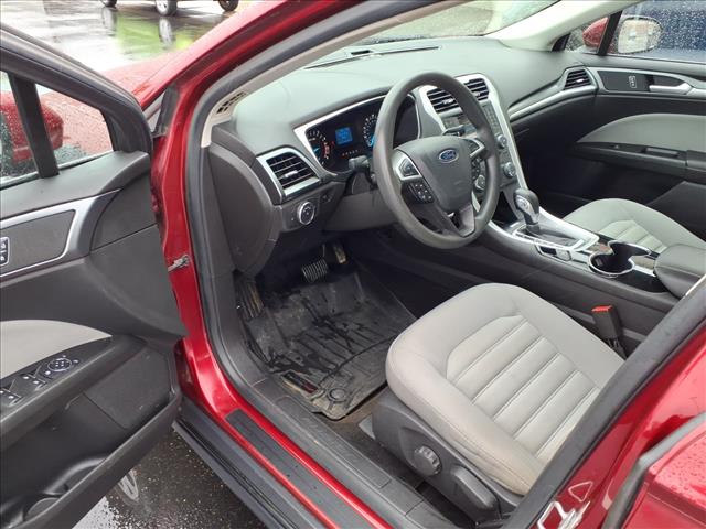 2014 Ford Fusion S:R8367C
