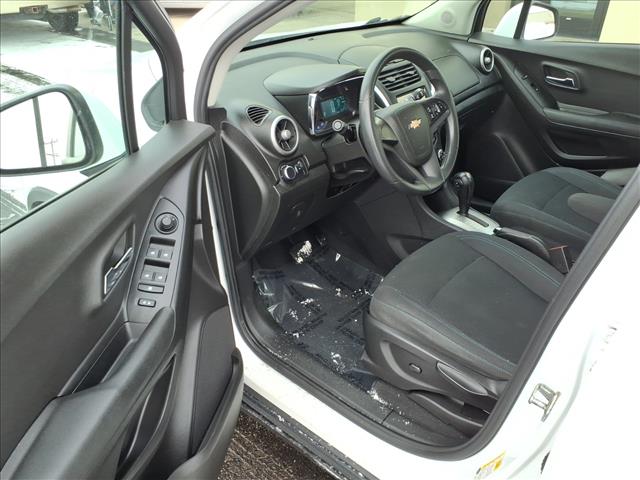 2016 Chevrolet Trax LS:R8239C