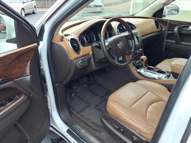 2017 Buick Enclave Leather:R8319M