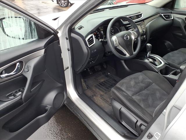 2015 Nissan Rogue S:R8286C