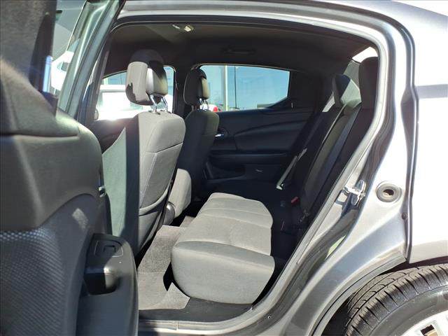 2012 Dodge Avenger SE V6