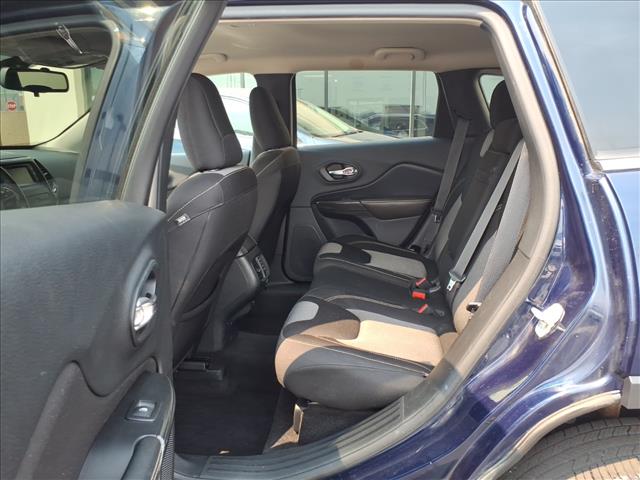 2014 Jeep Cherokee Latitude:R8409C