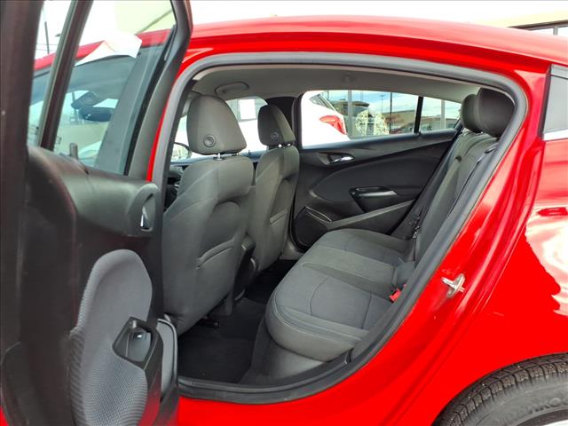 2016 Chevrolet Cruze LT Auto:R8241C