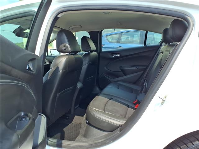 2016 Chevrolet Cruze Premier:R8423M