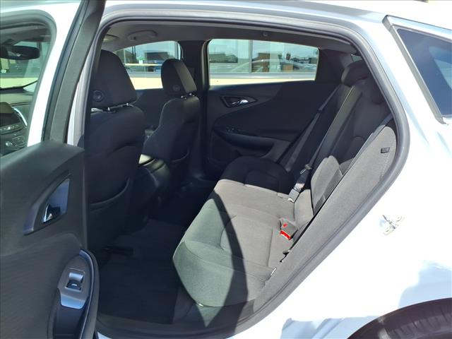 2019 Chevrolet Malibu LS:R8493C