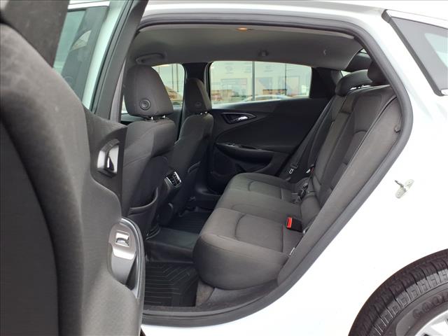 2018 Chevrolet Malibu LT:R8167C