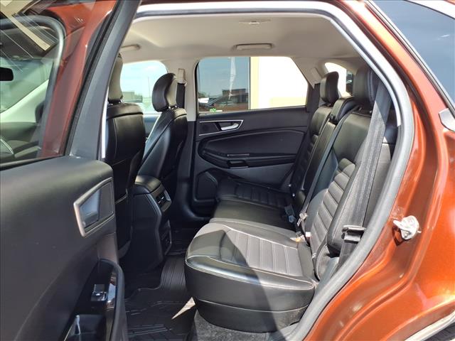 2016 Ford Edge SEL:R8435M