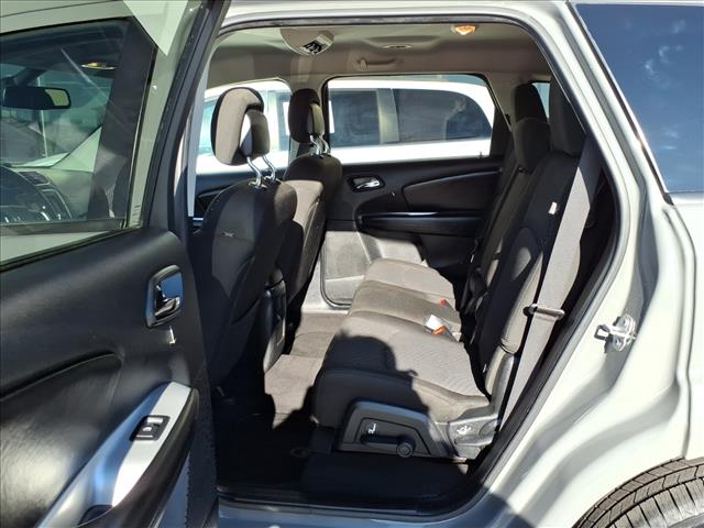 2019 Dodge Journey SE:R8181C