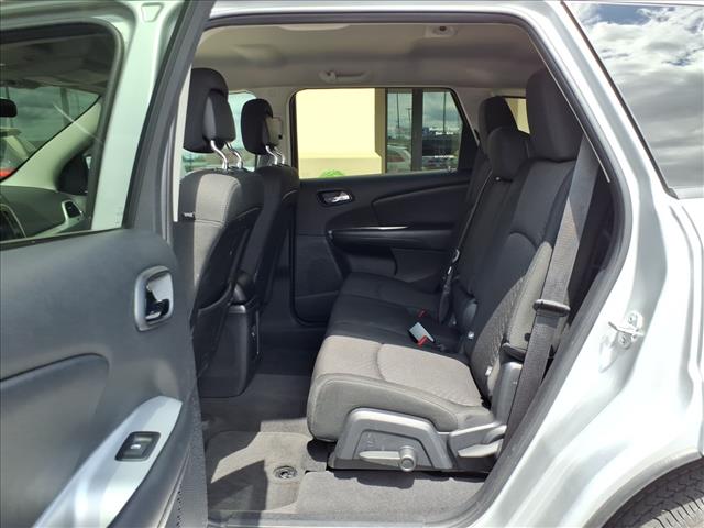 2011 Dodge Journey Mainstreet:R8429M