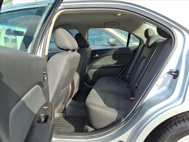 2012 Ford Fusion SE:R8138C