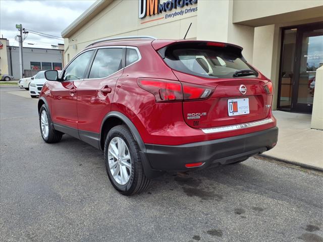 2017 Nissan Rogue Sport SV