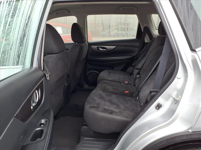 2015 Nissan Rogue S:R8286C