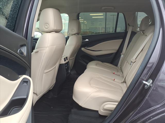 2018 Buick Envision Premium:R8383M