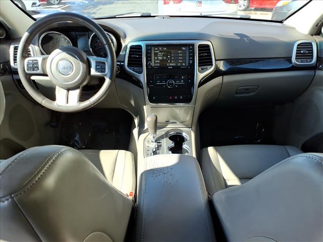 2013 Jeep Grand Cherokee Laredo:R8294C