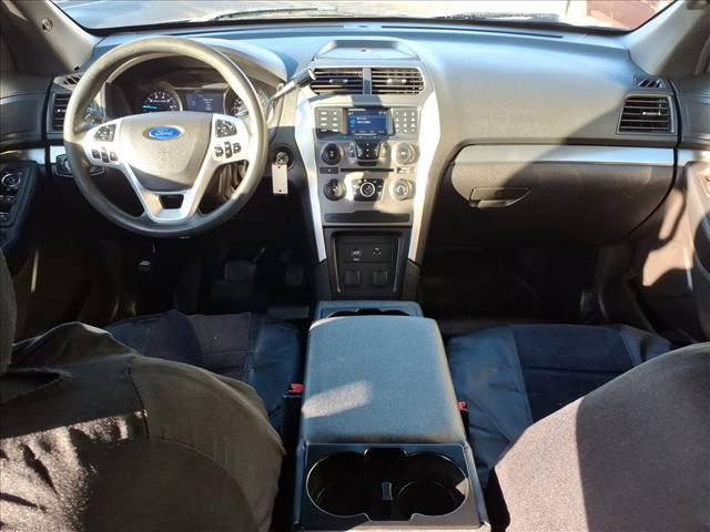 2015 Ford Explorer Police Interceptor Utility:R8206C