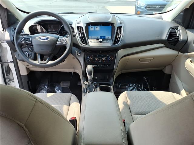 2019 Ford Escape SE:R8417C