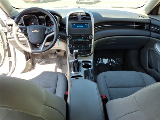 2016 Chevrolet Malibu Limited LS:R8330M
